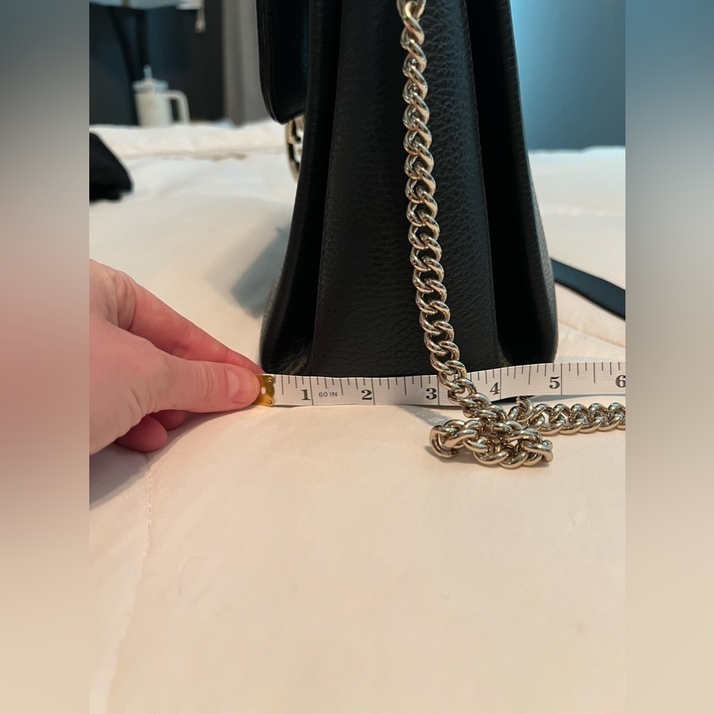 Authentic Gucci Black Calfskin Leather GG Interlocking Crossbody Bag Purse - Picture 14 of 17